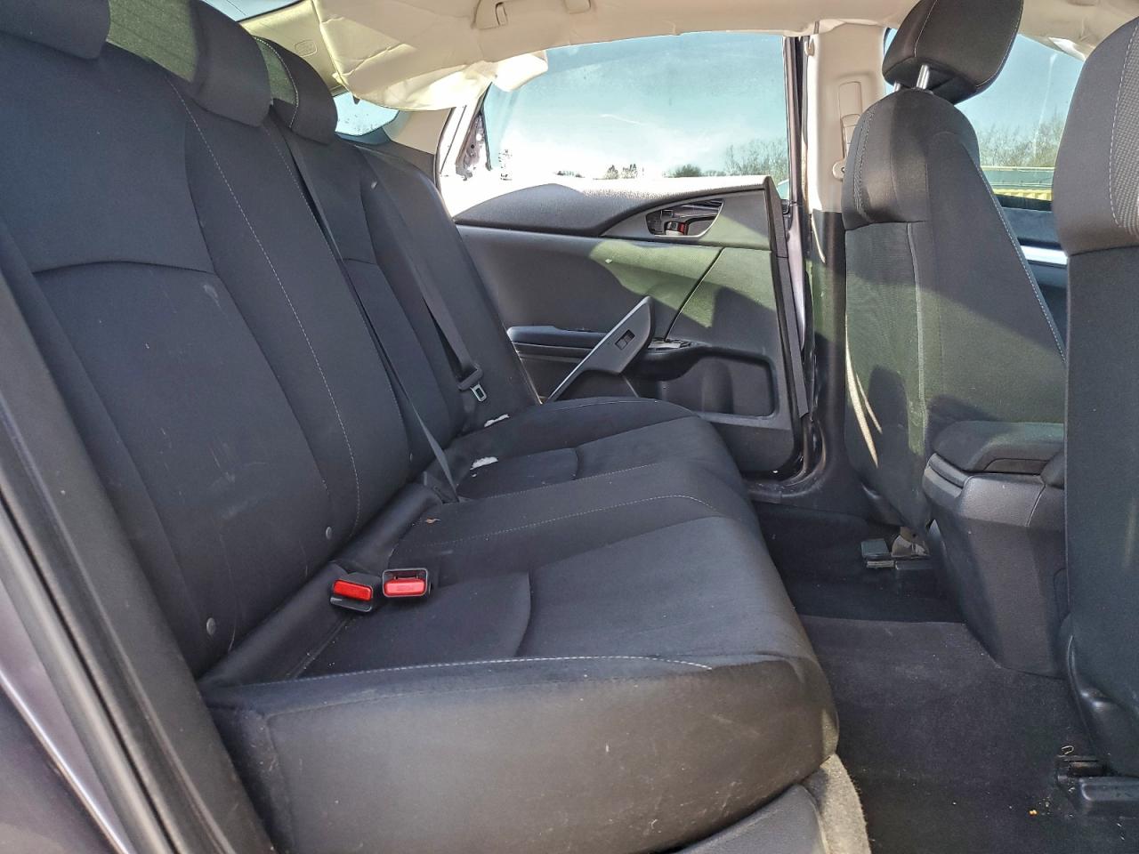 Honda Civic Lx Image 8