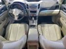 Subaru Outback 2.5i Image 6