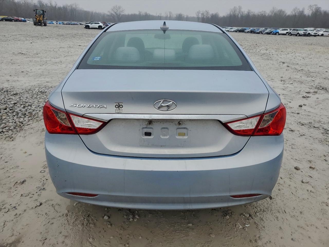 Hyundai SONATA Gls Image 4