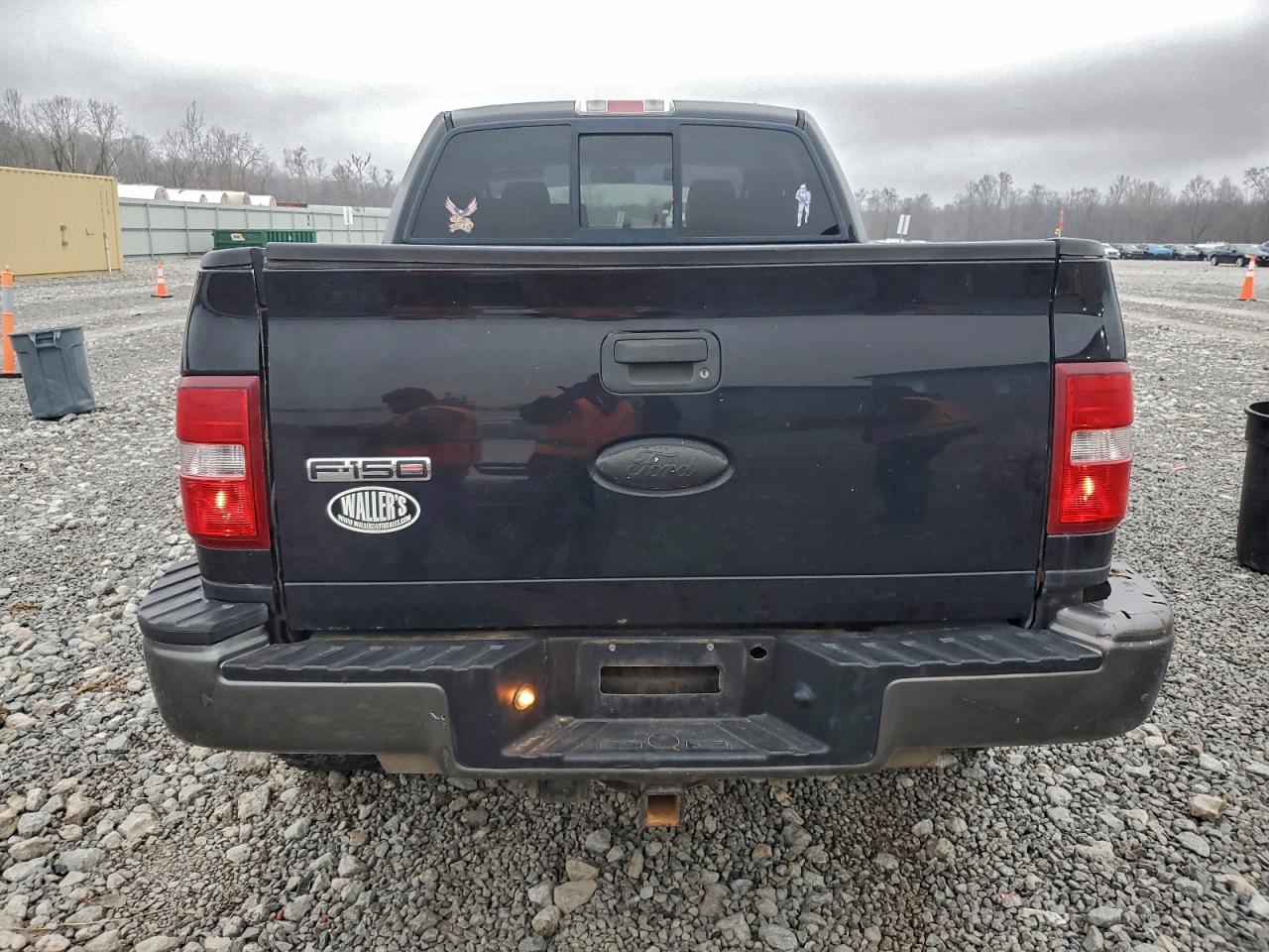 Ford F-150 Supercrew Image 11