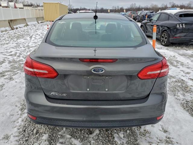 Ford Focus S Image 7