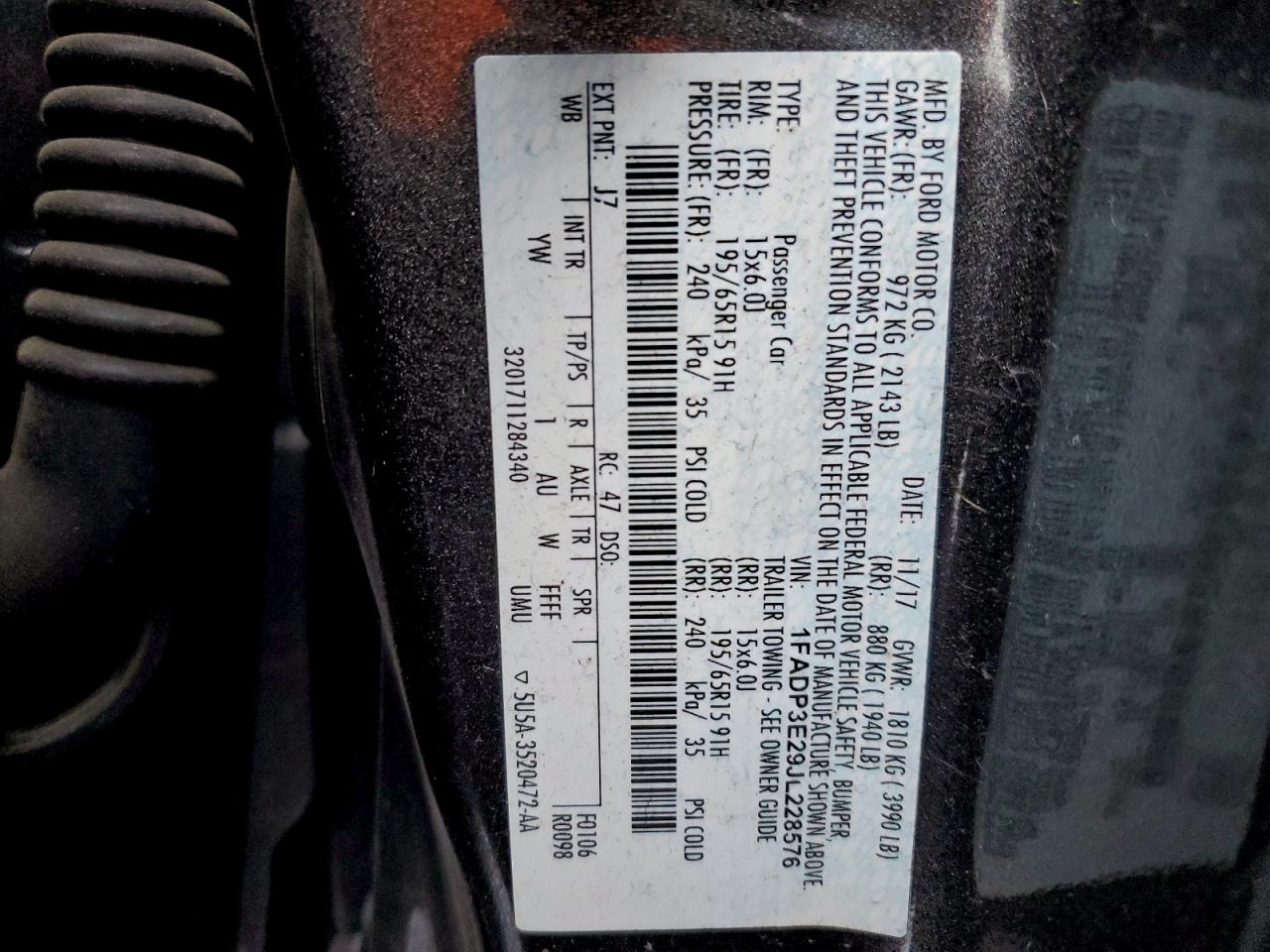 Ford Focus S Image 6