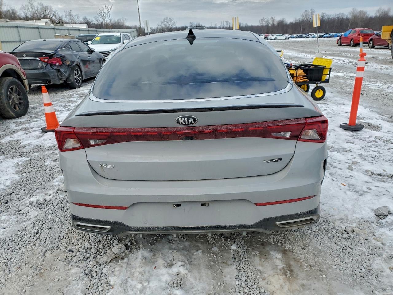 Kia K5 Gt Line Image 4