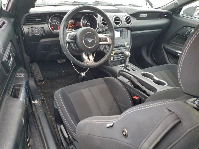 Ford Mustang Image 8