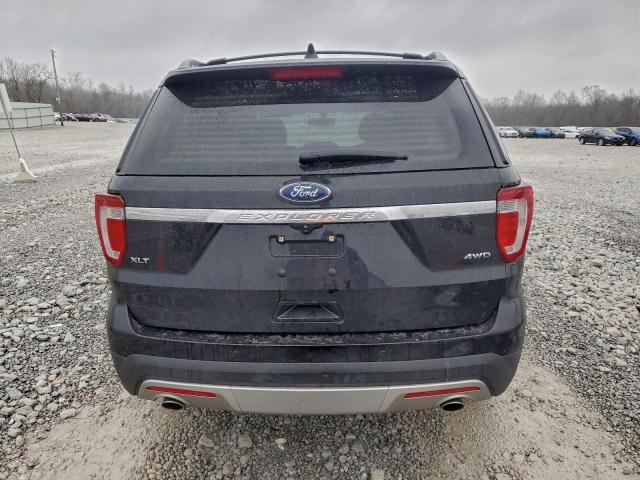 Ford Explorer Xlt Image 11