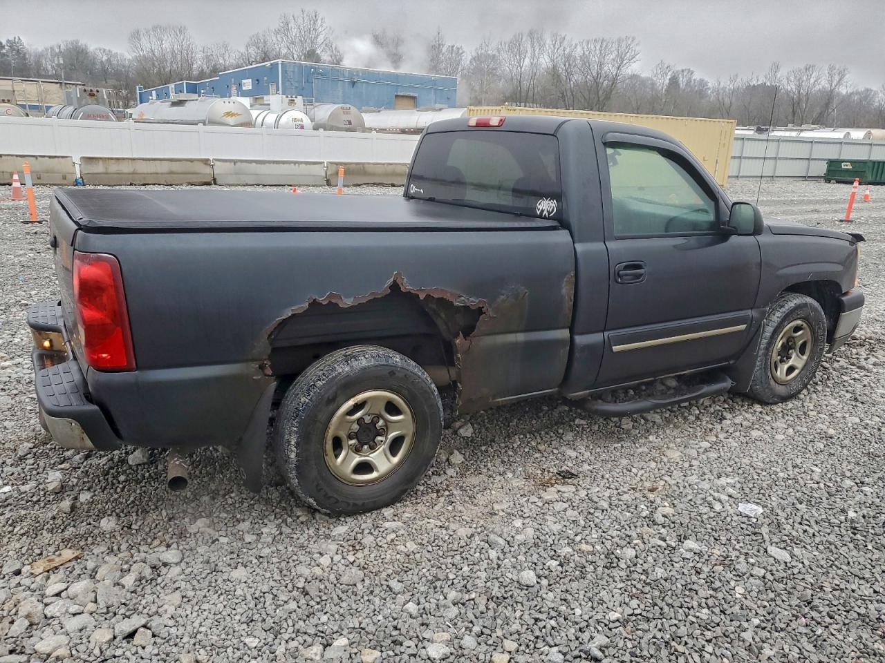 Chevrolet Silverado C1500 Image 5