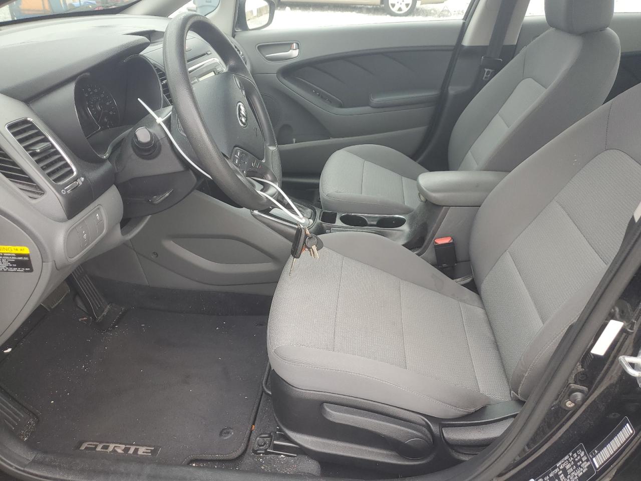 Kia Forte Lx Image 9