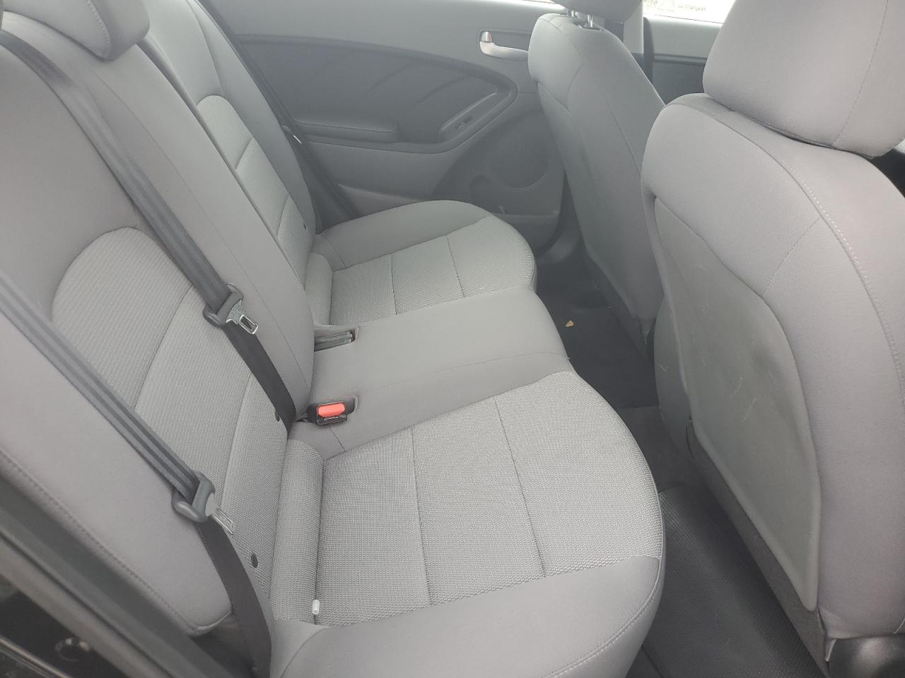 Kia Forte Lx Image 12