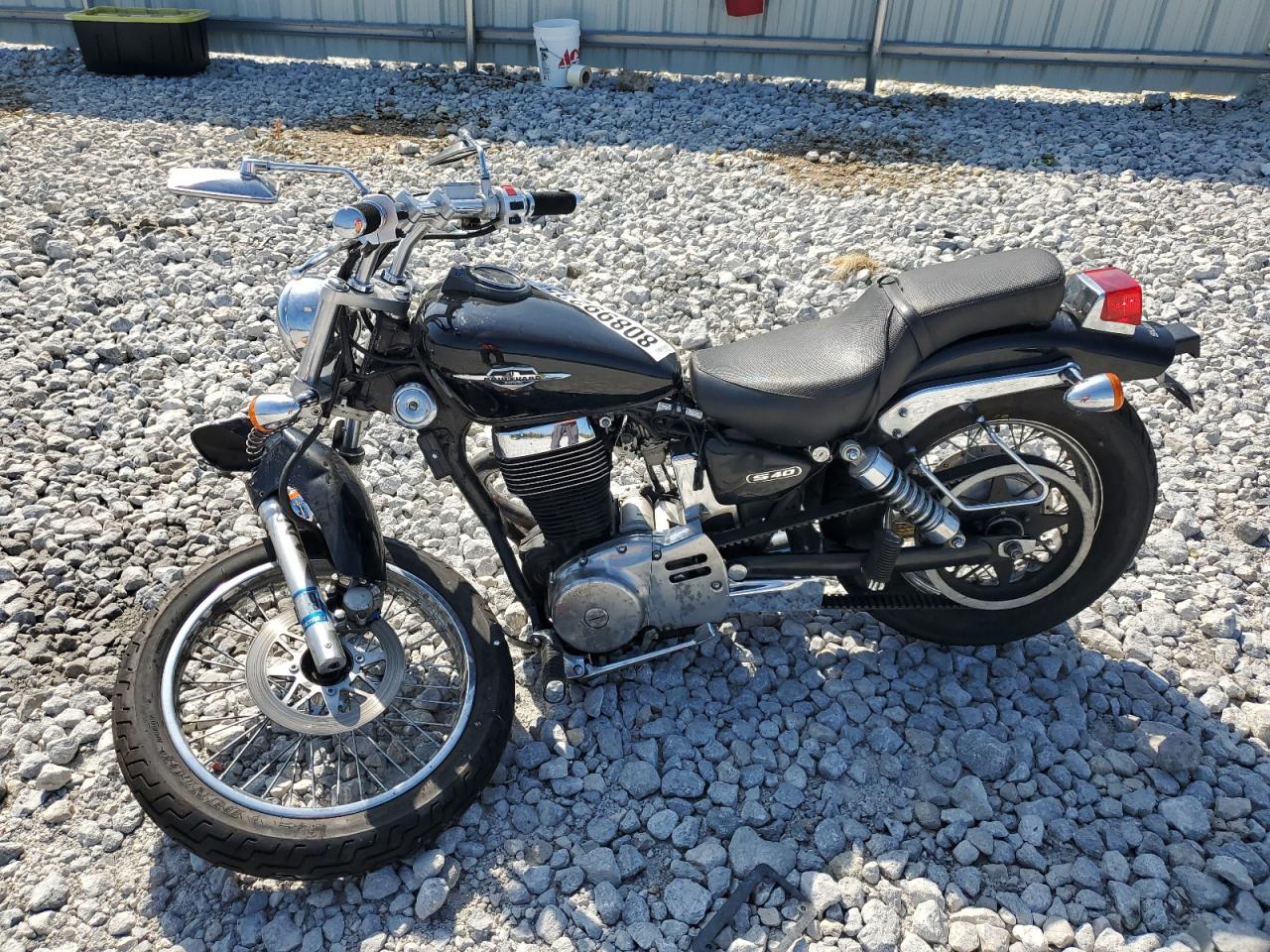 Suzuki Othr Cycle Image 2