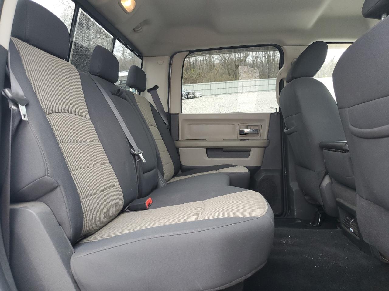 Dodge Ram 1500 Image 9