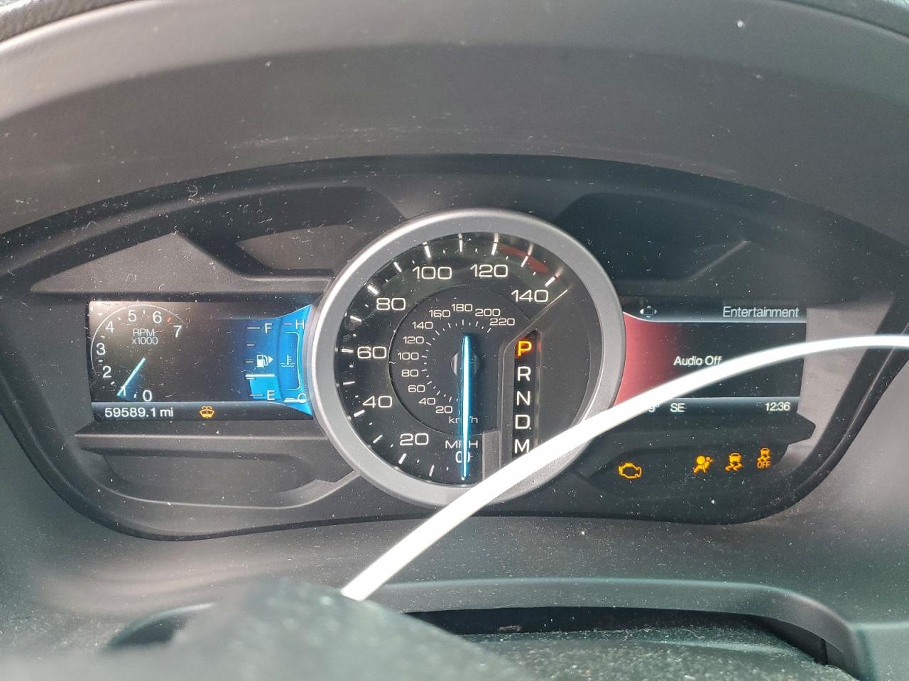 Ford Explorer Xlt Image 8