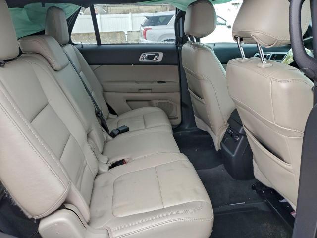 Ford Explorer Xlt Image 12