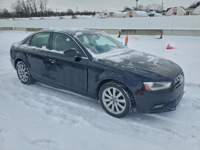 Audi A4 Premium Image 4