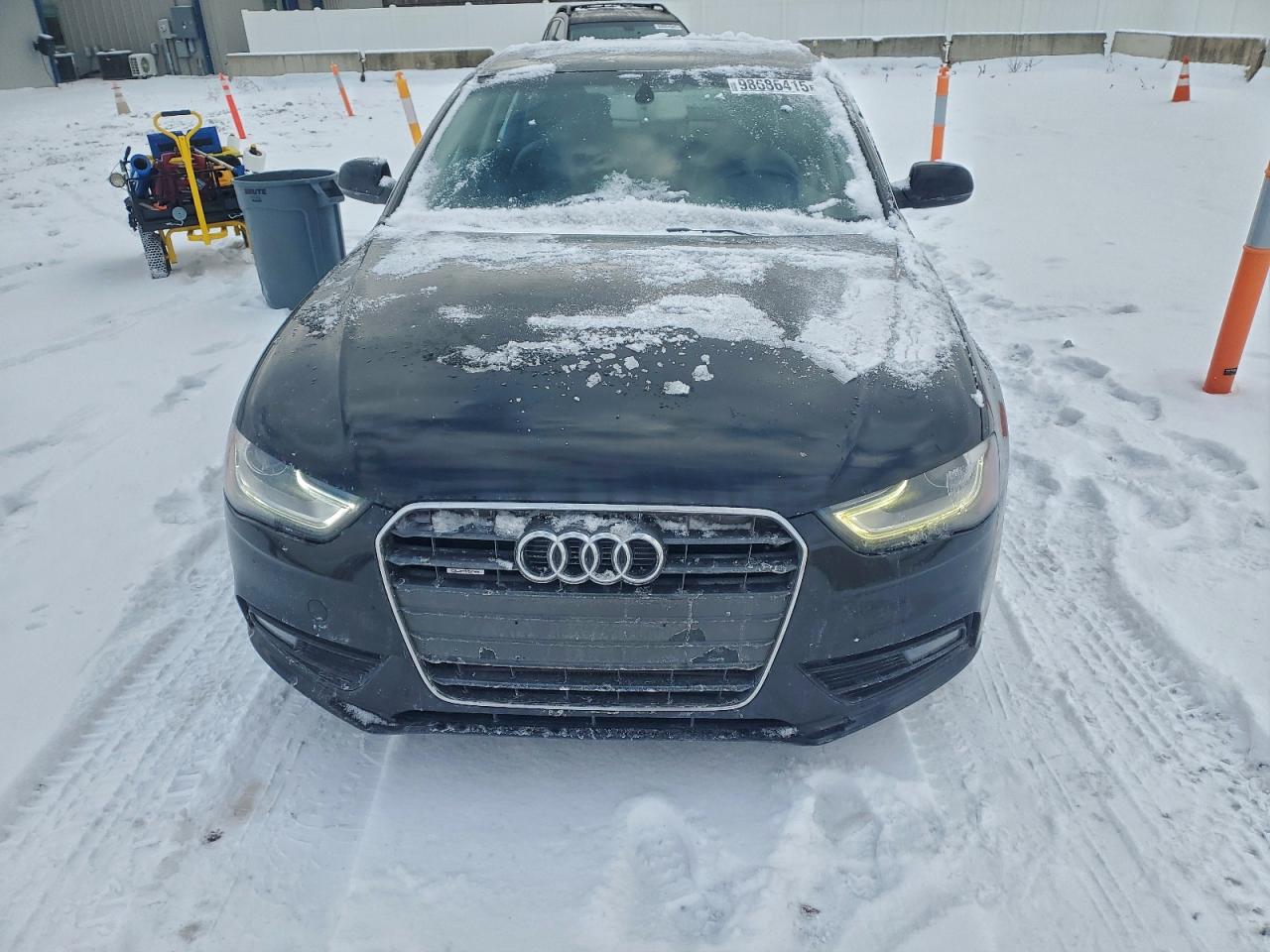 Audi A4 Premium Image 5