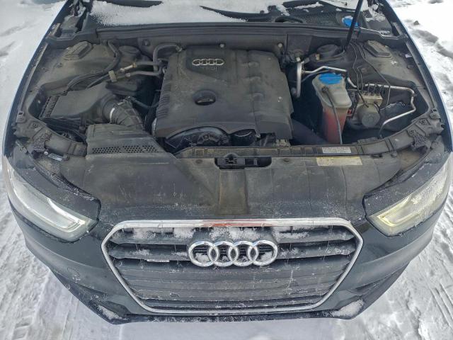 Audi A4 Premium Image 8