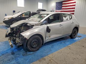  Salvage Nissan LEAF