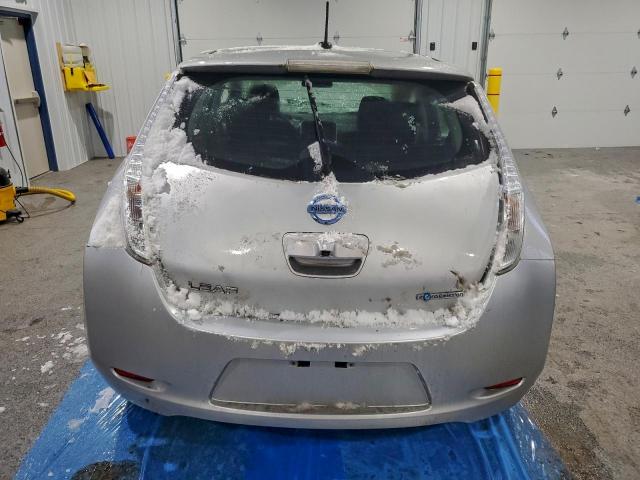 Nissan LEAF S Image 6