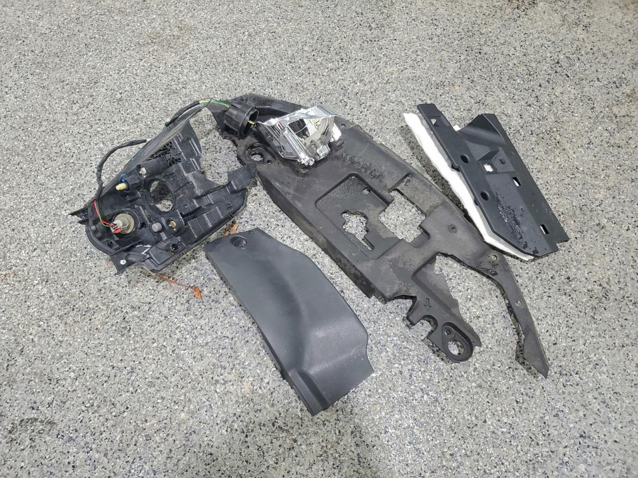 Nissan LEAF S Image 13