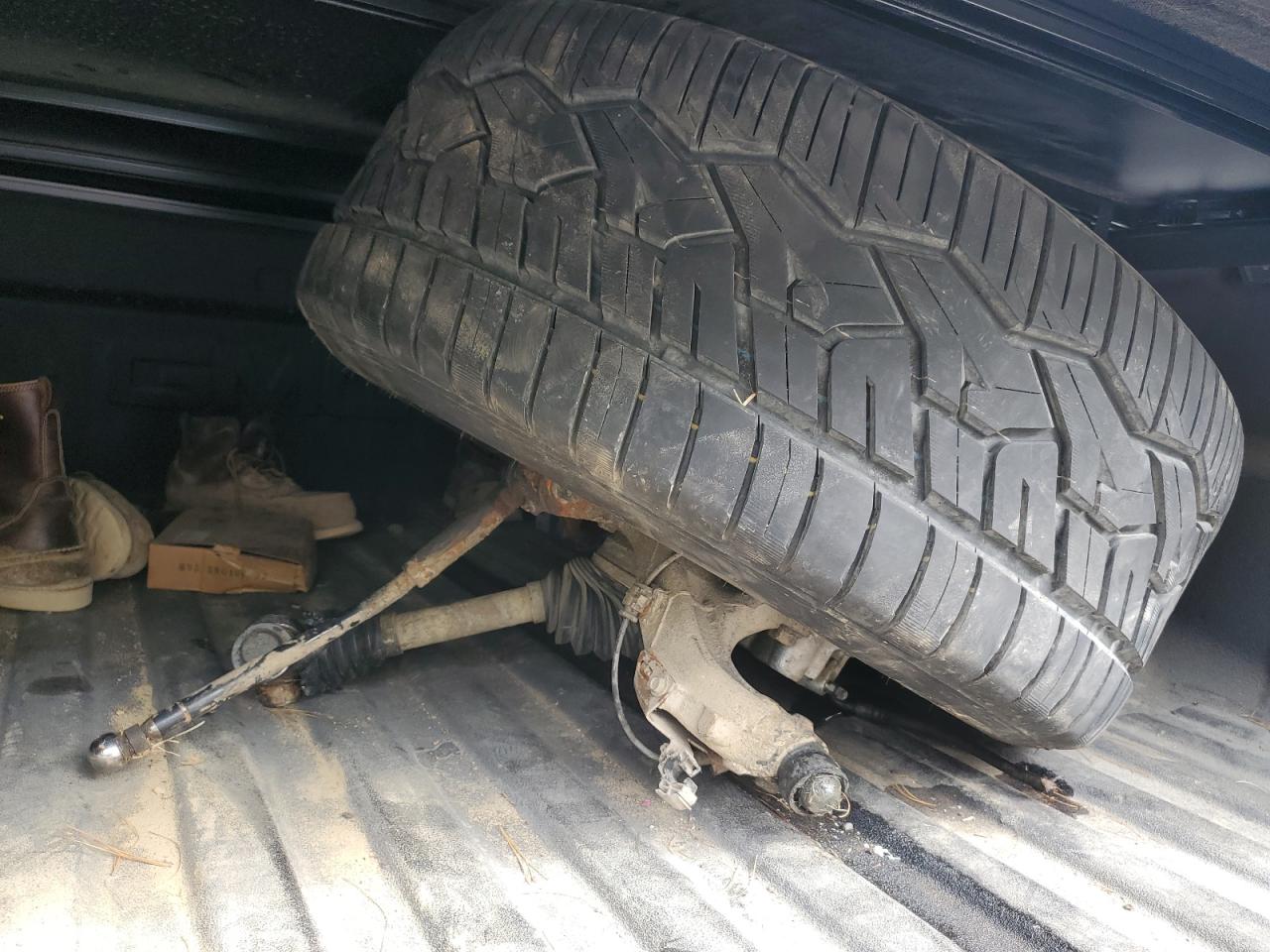 GMC Sierra K2500 Sle Image 4