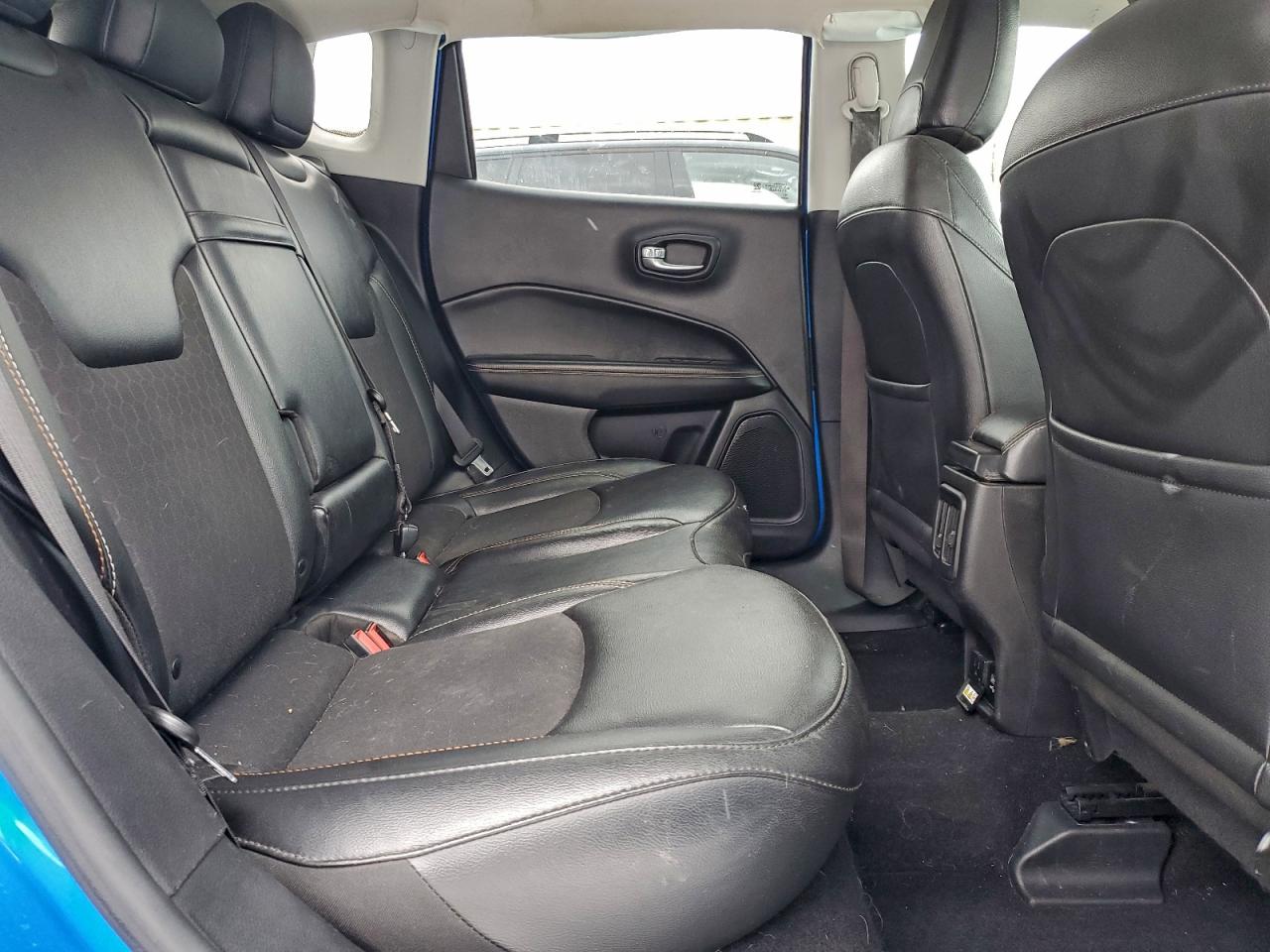 Jeep Compass Latitude Image 13