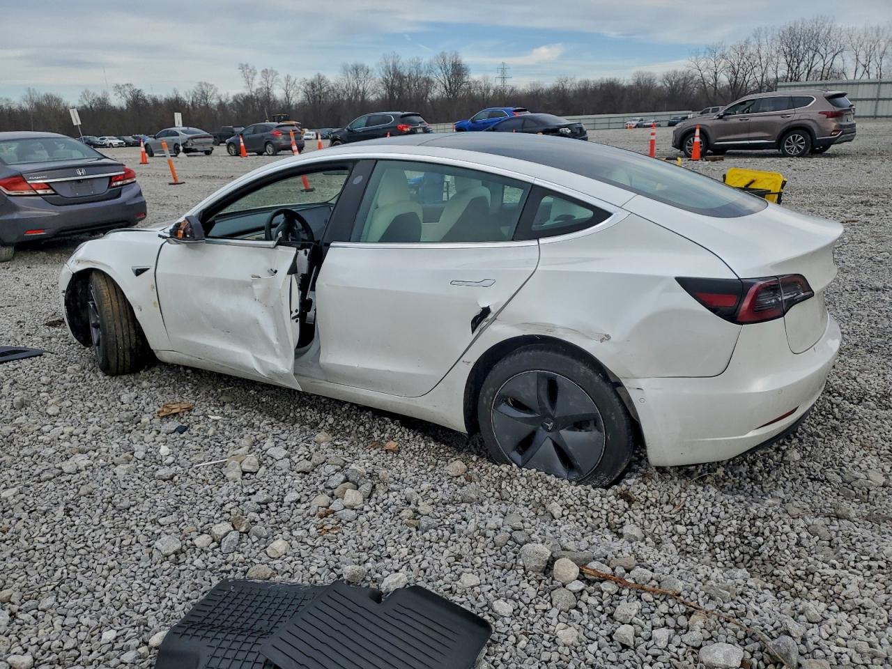 Tesla Model 3 Image 2