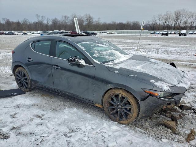 Mazda 3 Premium Image 12