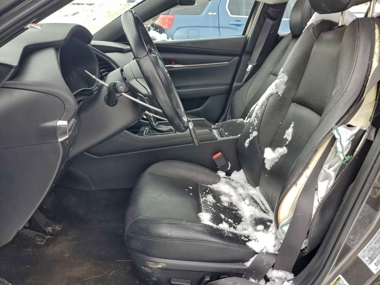 Mazda 3 Premium Image 7