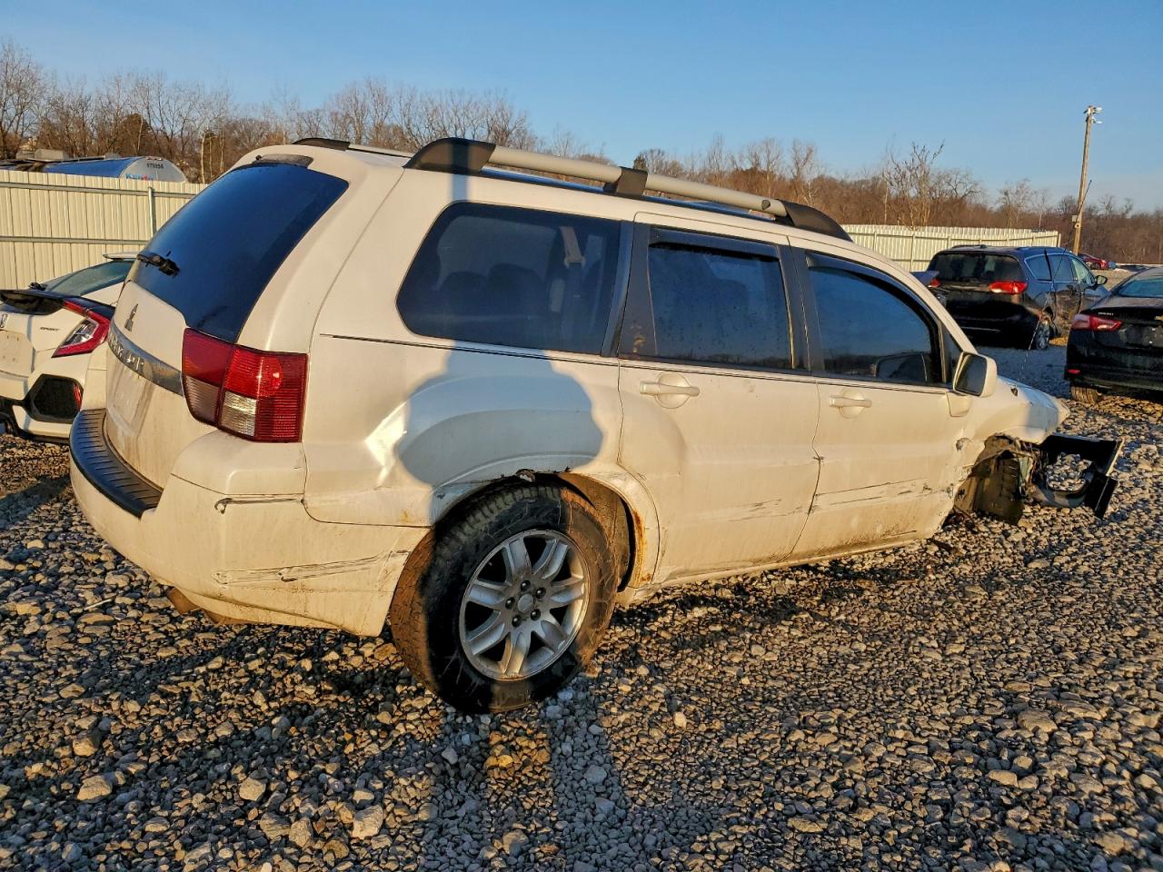 Mitsubishi Endeavor Ls Image 3