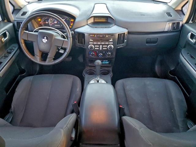 Mitsubishi Endeavor Ls Image 12