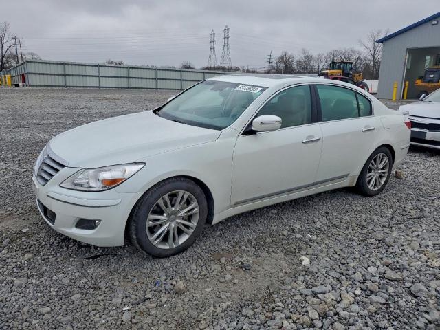  Salvage Hyundai Genesis