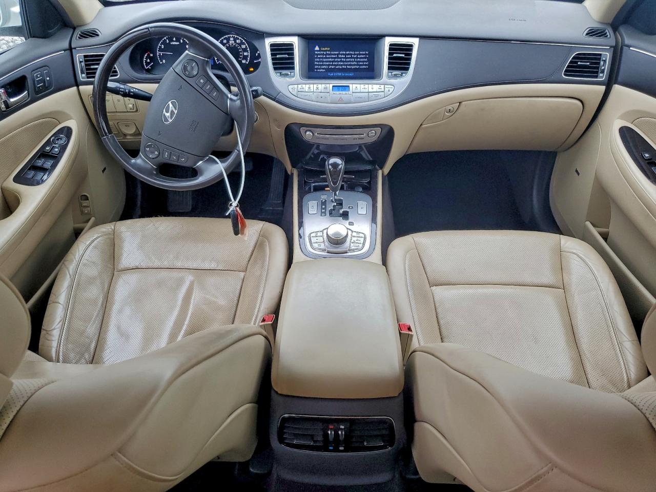 Hyundai Genesis 4.6l Image 6