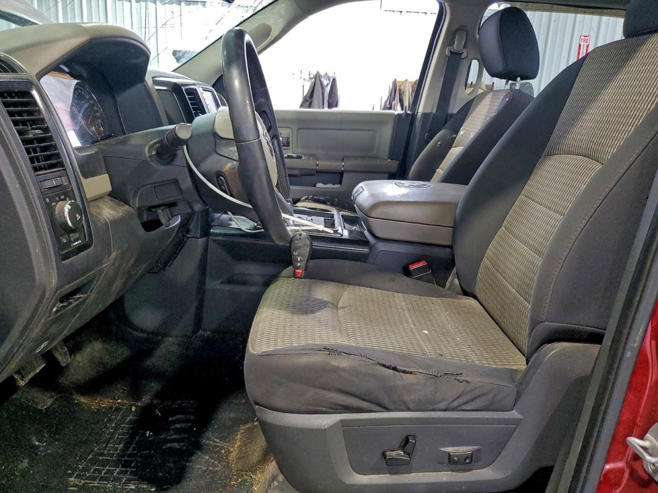 Dodge Ram 1500 Image 8