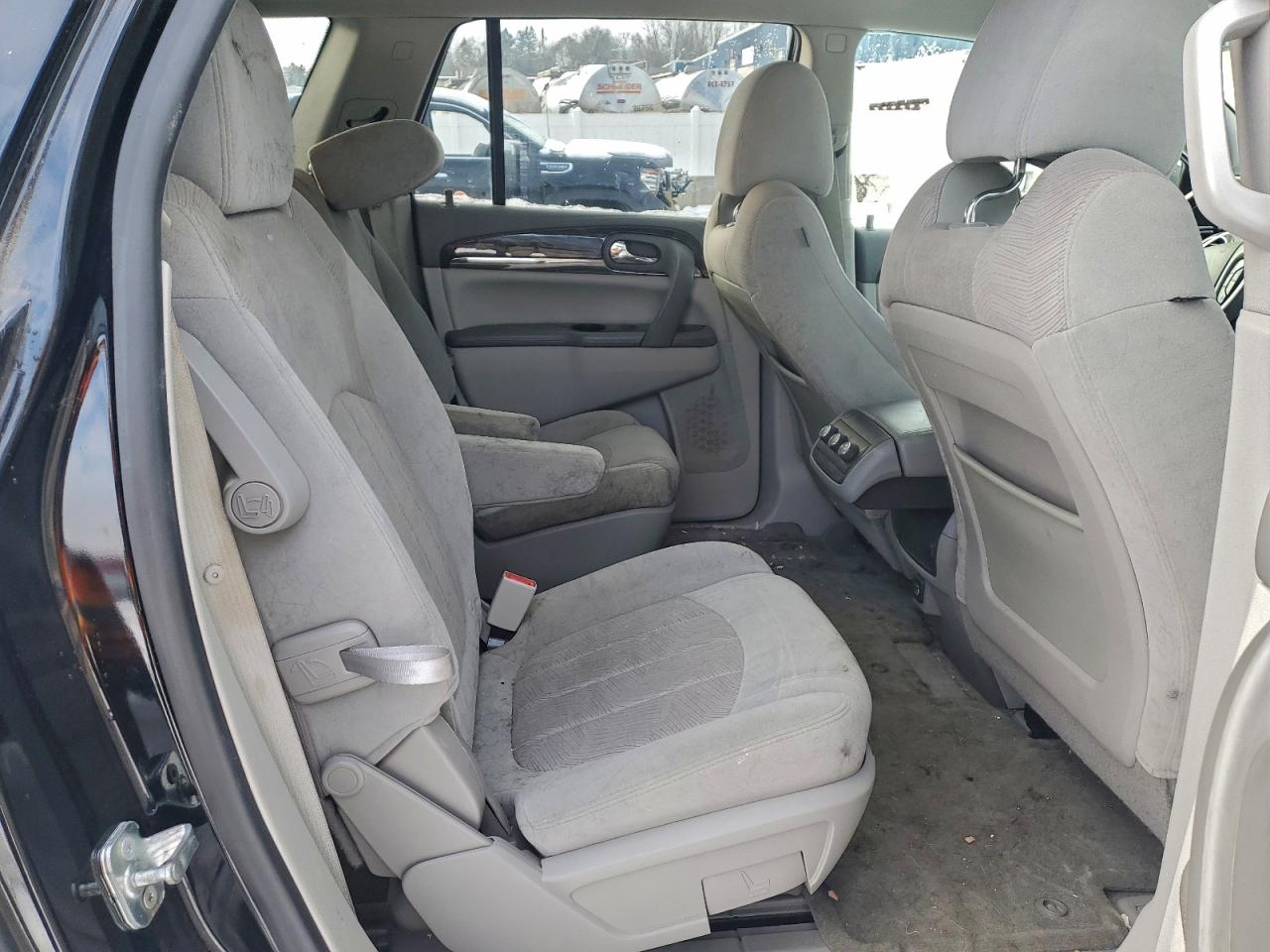 Buick Enclave Image 8